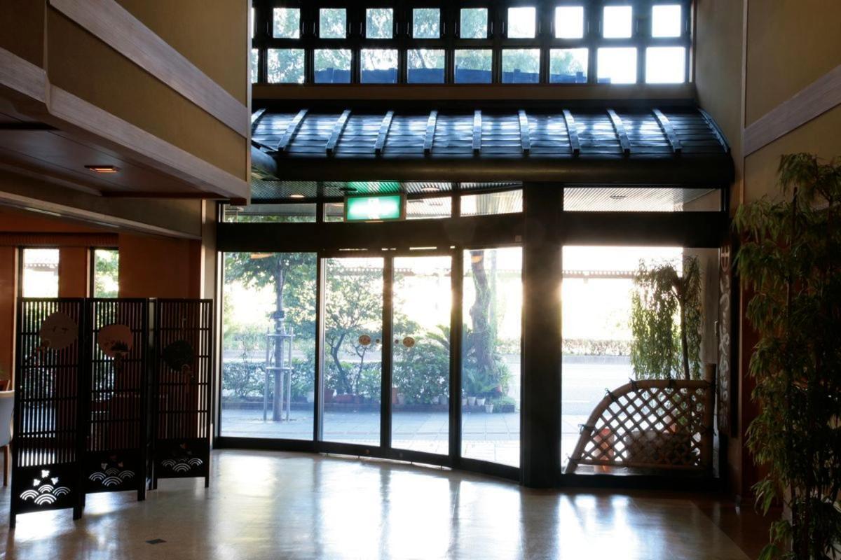 Izumiya Ryokan Киото Екстериор снимка