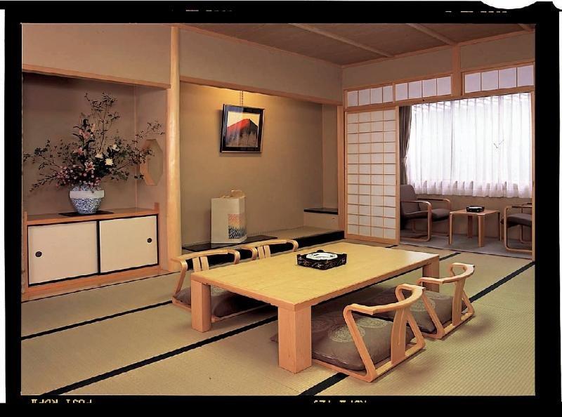 Izumiya Ryokan Киото Екстериор снимка