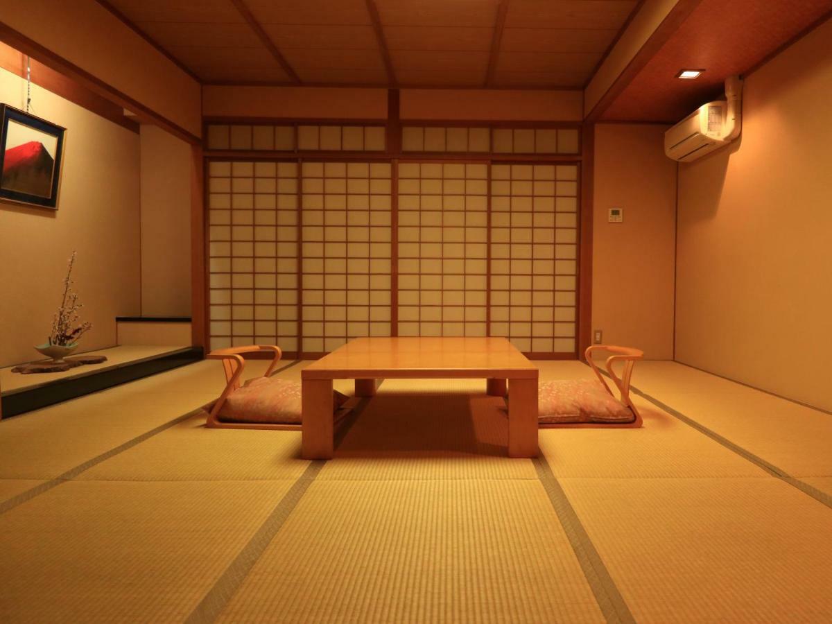 Izumiya Ryokan Киото Екстериор снимка